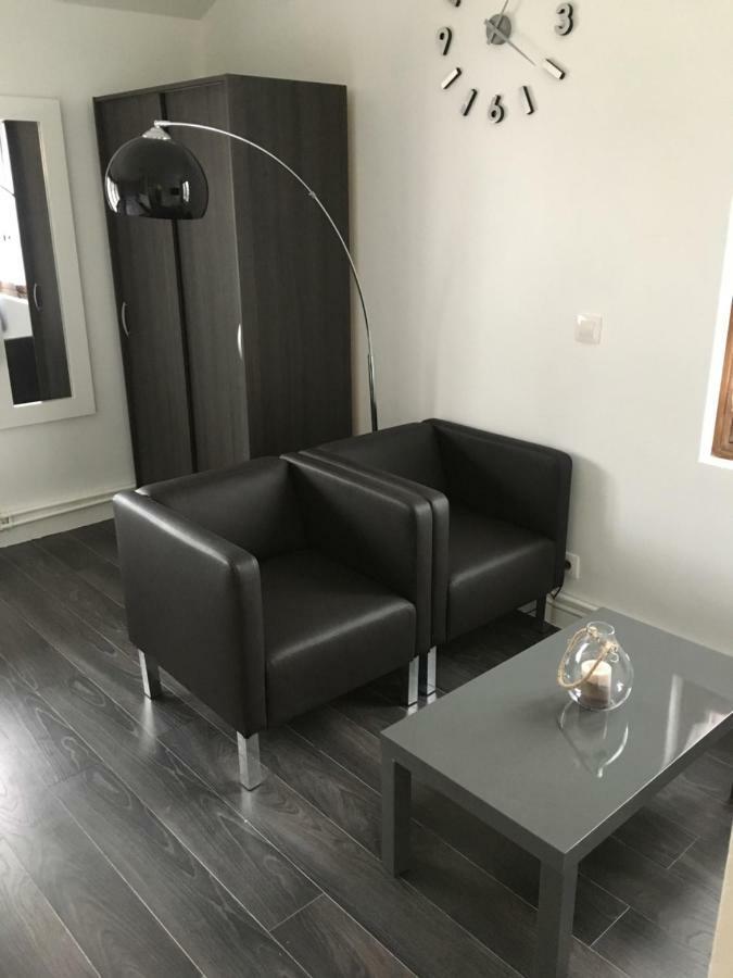 Ferienwohnung Magnifique Meuble 24M2 Avec Parking Aix-les-Bains Exterior foto